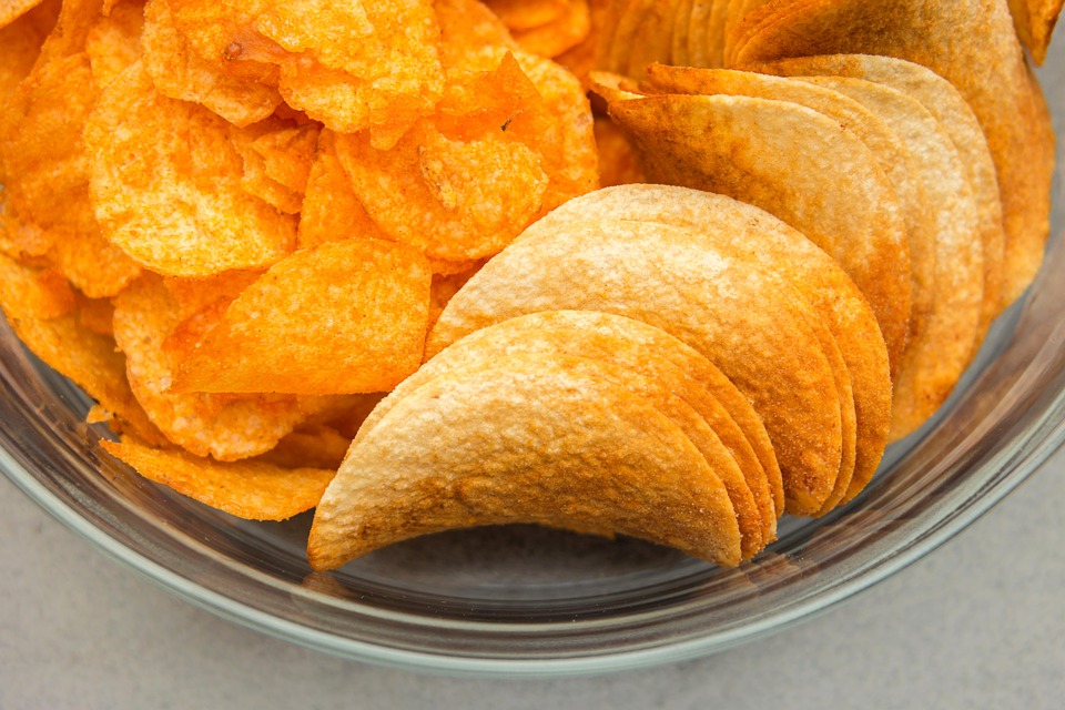 Jaké potraviny škodí - chipsy